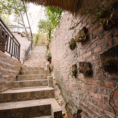 Ha Giang Creekside Homestay And Tours Exterior photo